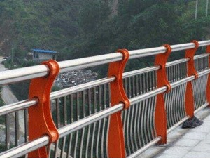 聊一聊桥梁护栏修正表面涂层的方法